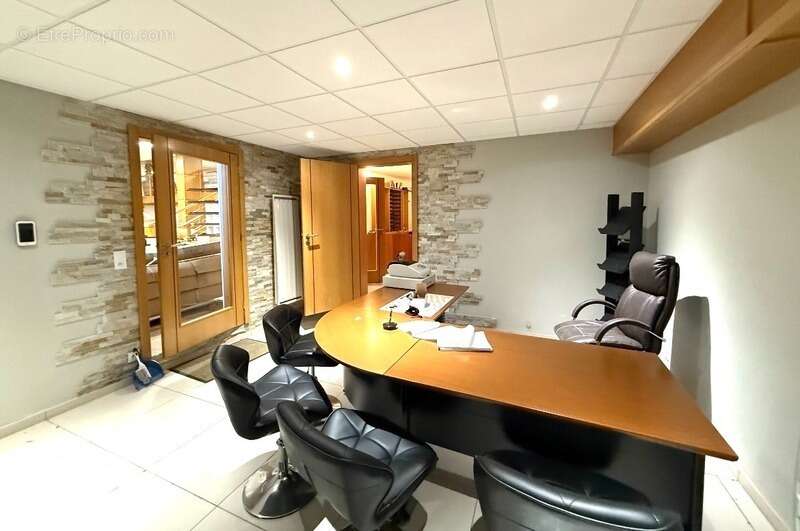 Domaine  à vendre 22 pièces - photo 9