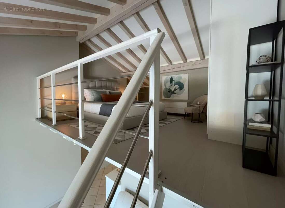Appartement à EZE
