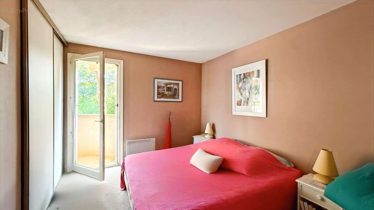 Appartement à SAINT-RAPHAEL