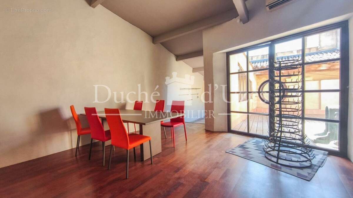 Photo 2 - Maison à UZES