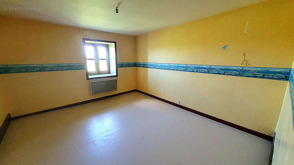 Maison à CHANGY