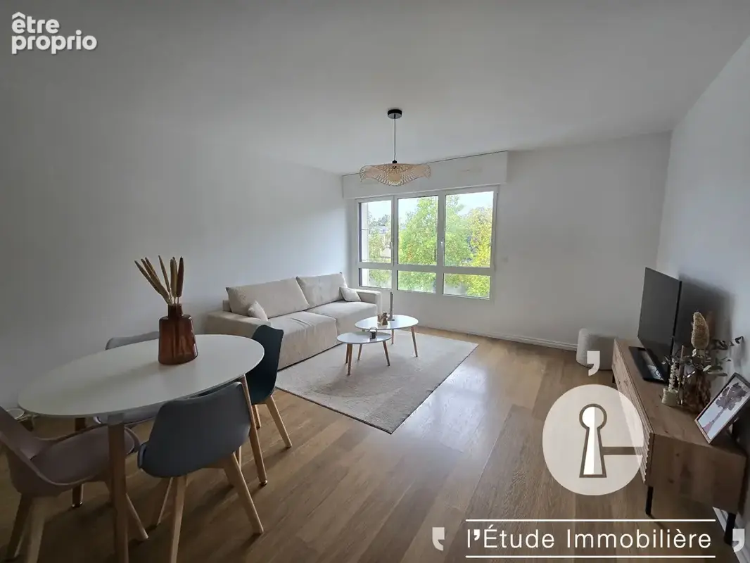 LAVAL - bel appartement - vue sur la Mayenne - photo 2