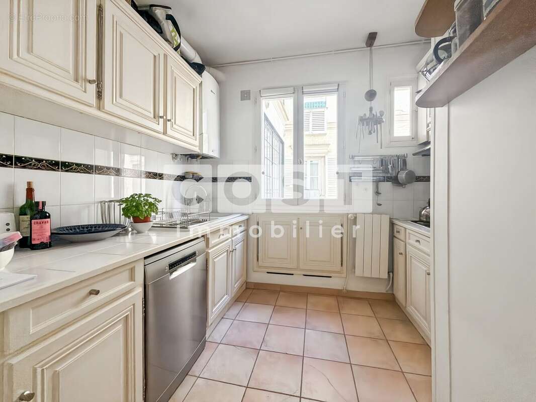 Appartement à BOIS-COLOMBES