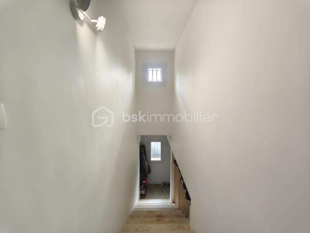 Maison à PIERREVERT