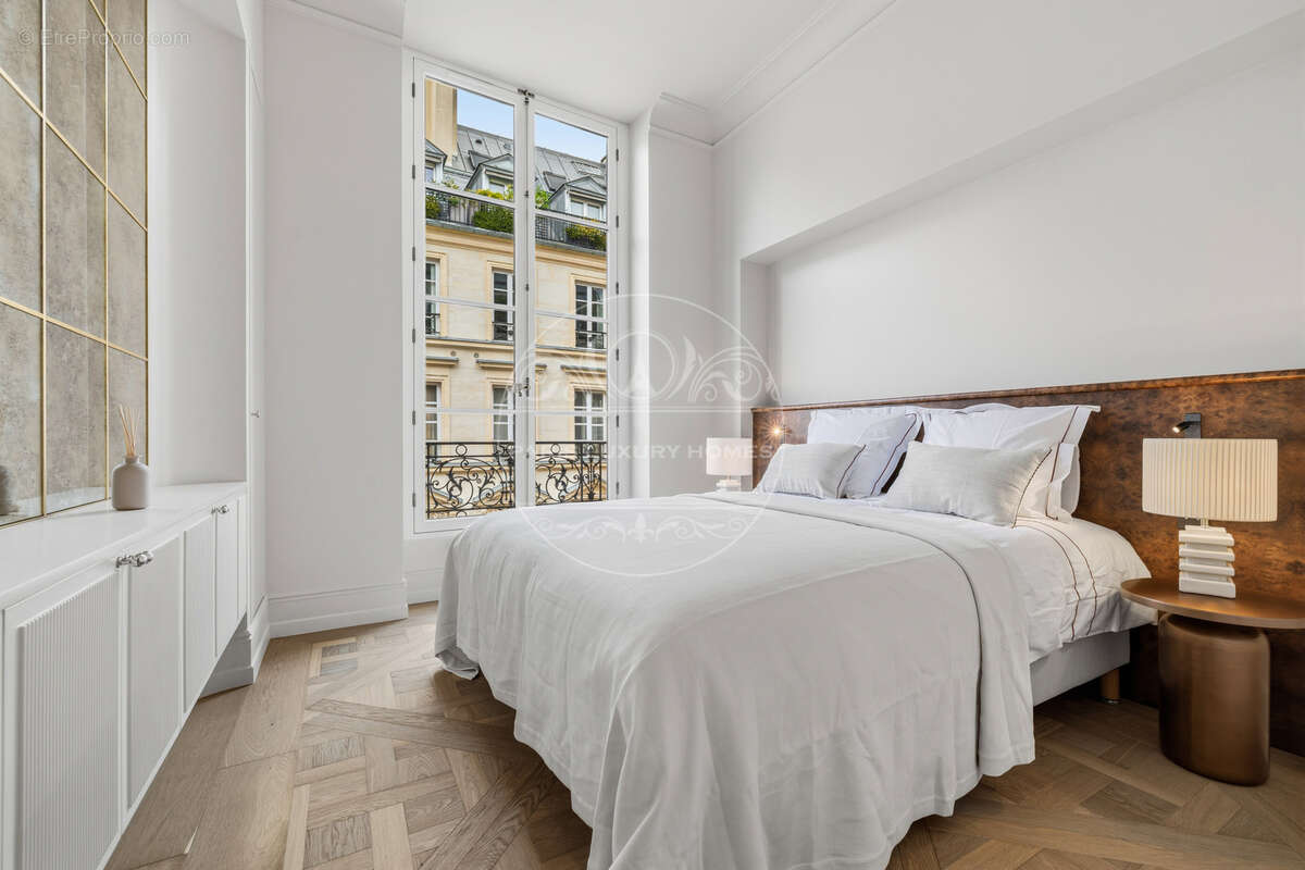 Appartement de prestige à Paris 1er ! - photo 11