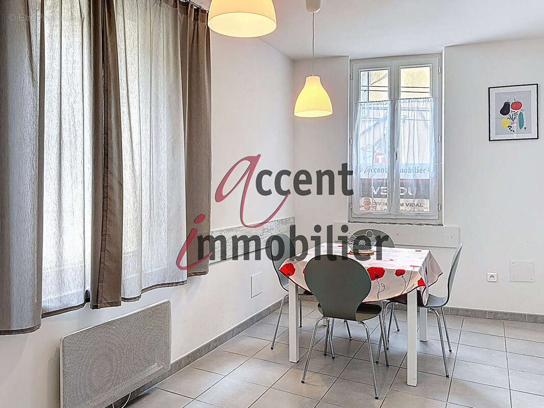 Appartement à L'ISLE-SUR-LA-SORGUE