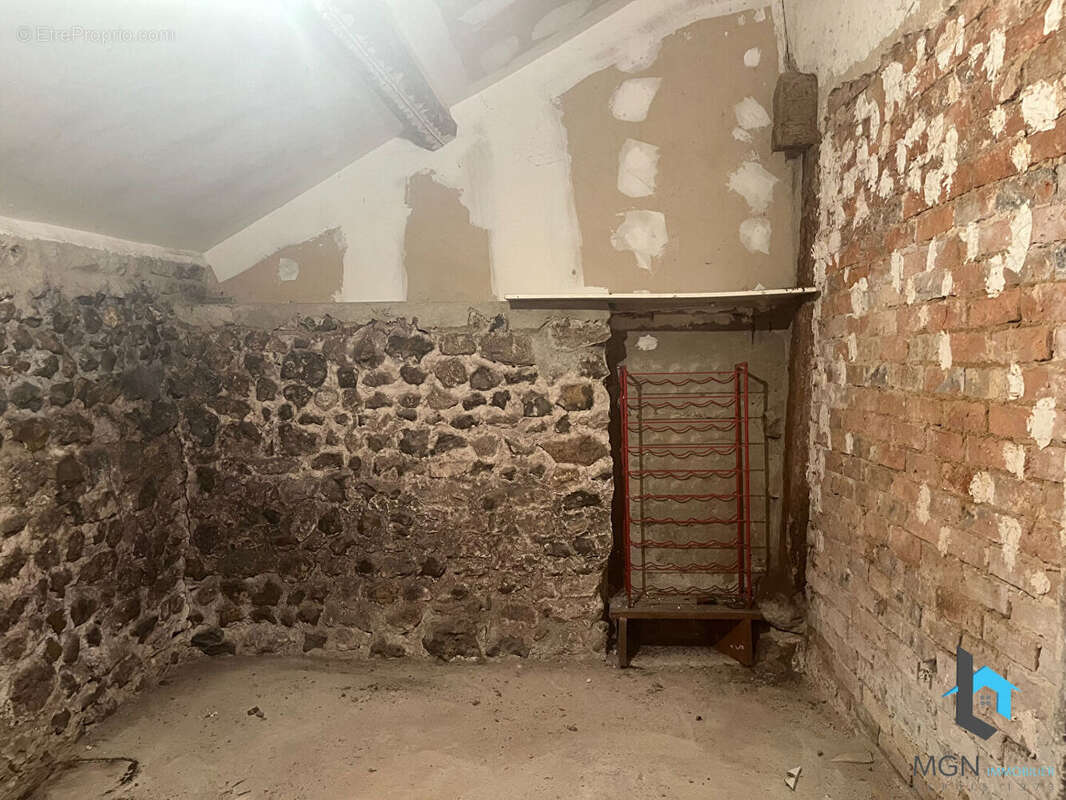 Maison à FRESNAY-LE-COMTE