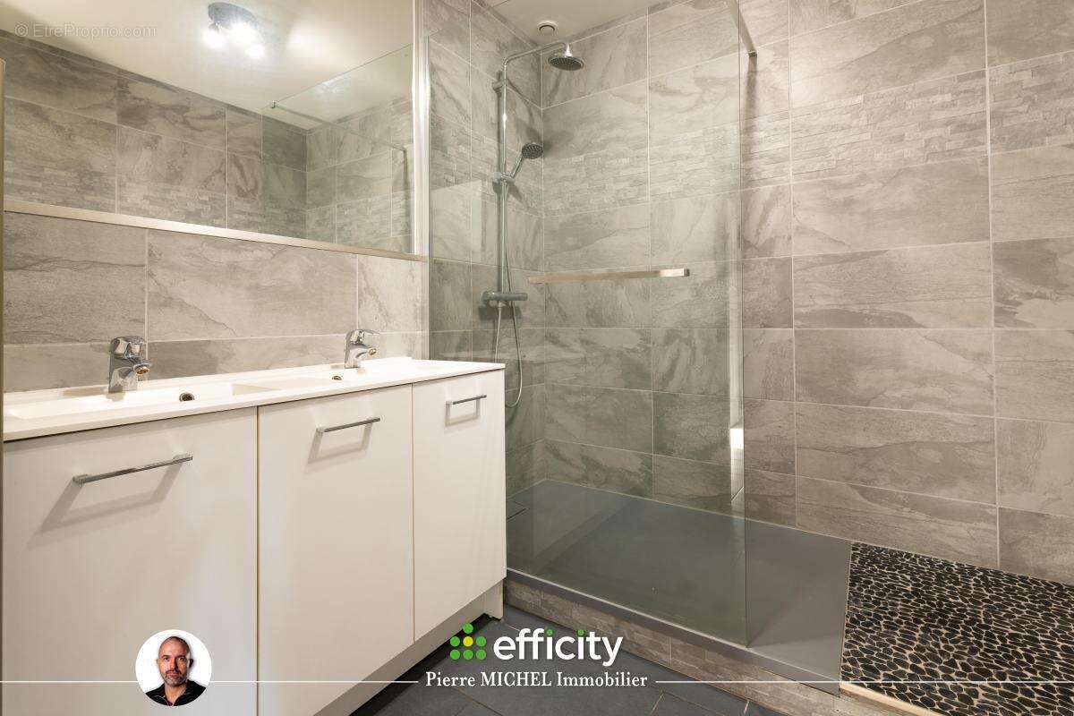 Appartement à SAIN-BEL