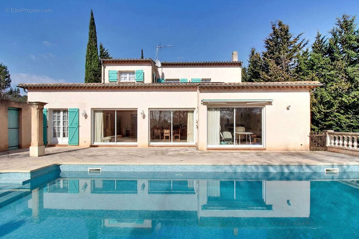 Maison à TRANS-EN-PROVENCE