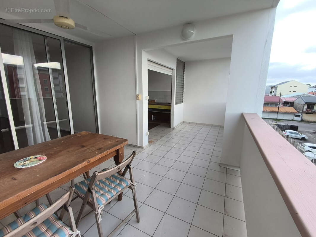 Appartement à CAYENNE