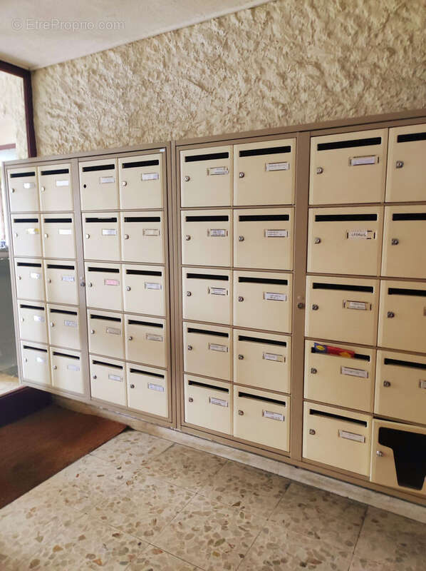 Appartement à MARSEILLE-13E