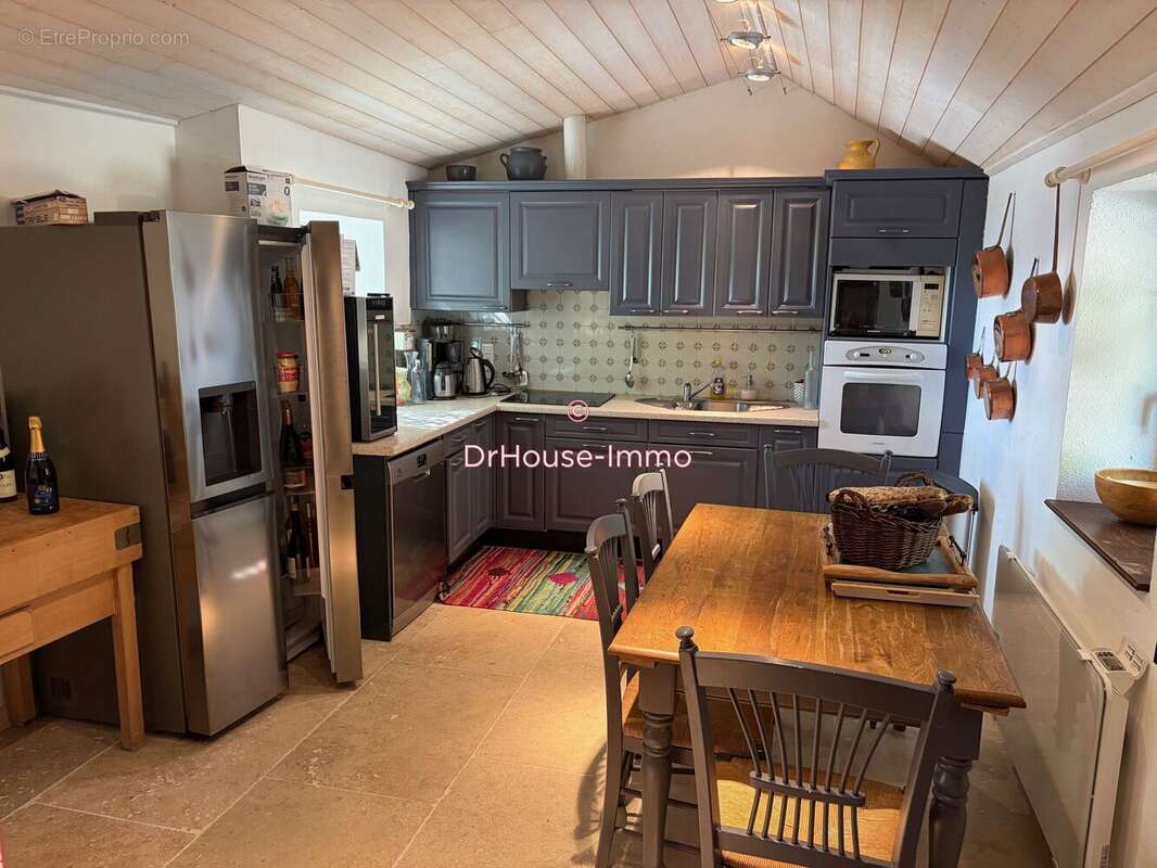 Maison 175 m² à Sampzon  - photo 6