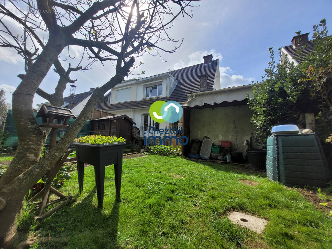 Maison à ANGRES