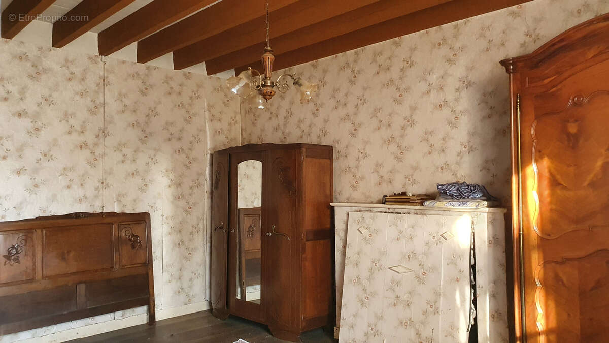 Maison à NOYAL-CHATILLON-SUR-SEICHE