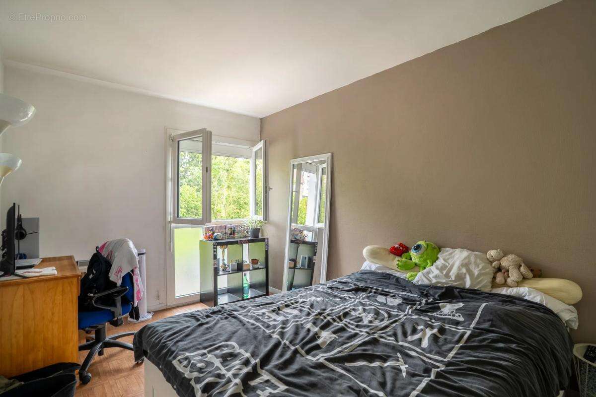 Appartement de 4 pièces de 81 m² à Déville-lès-Rouen - photo 6