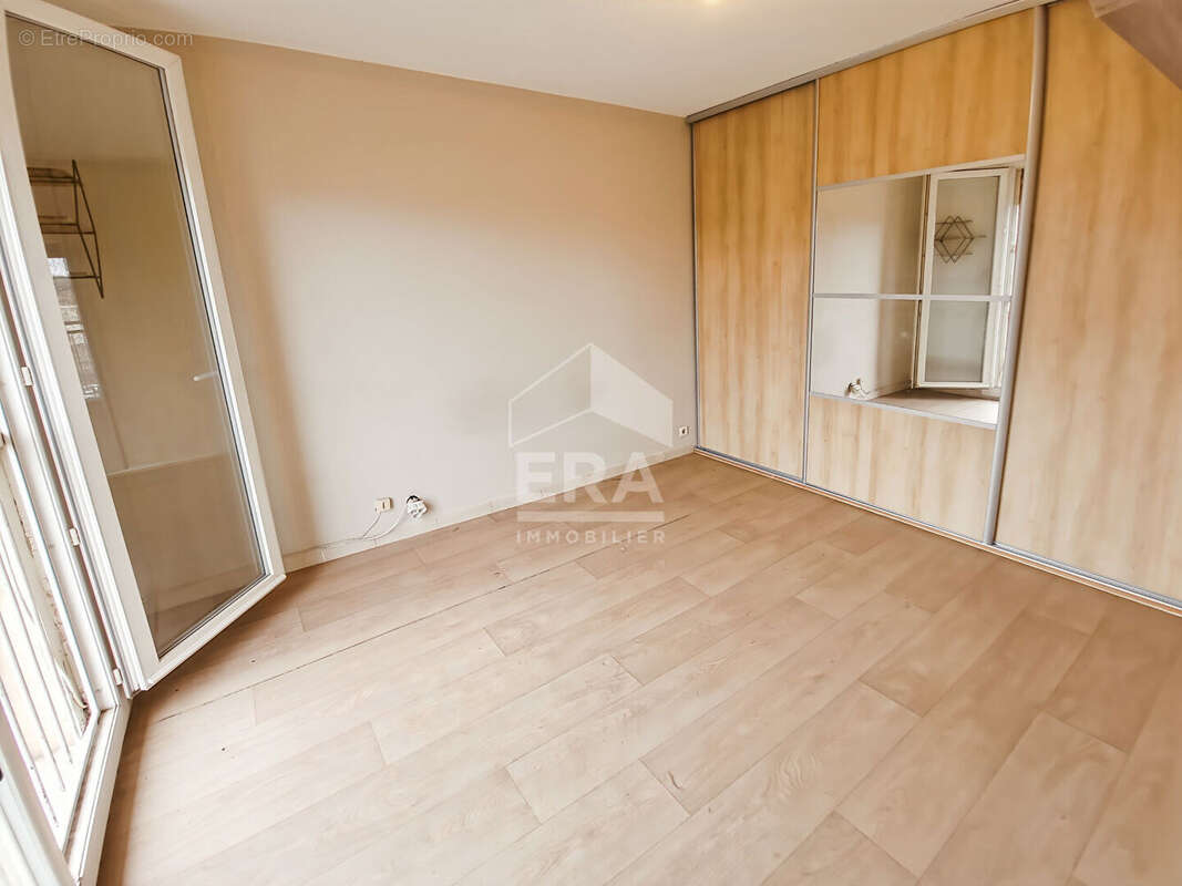 Appartement à SALON-DE-PROVENCE
