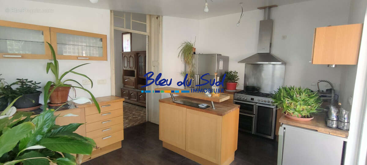 Maison 167 m² à Prades  - photo 4