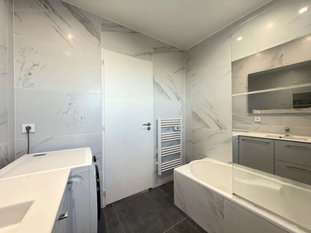 Maison à SAINT-XANDRE