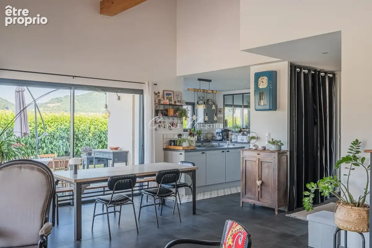 Maison 6 pièces 145 m² à vendre à Saint-Etienne-De-Crossey (38960) - photo 6
