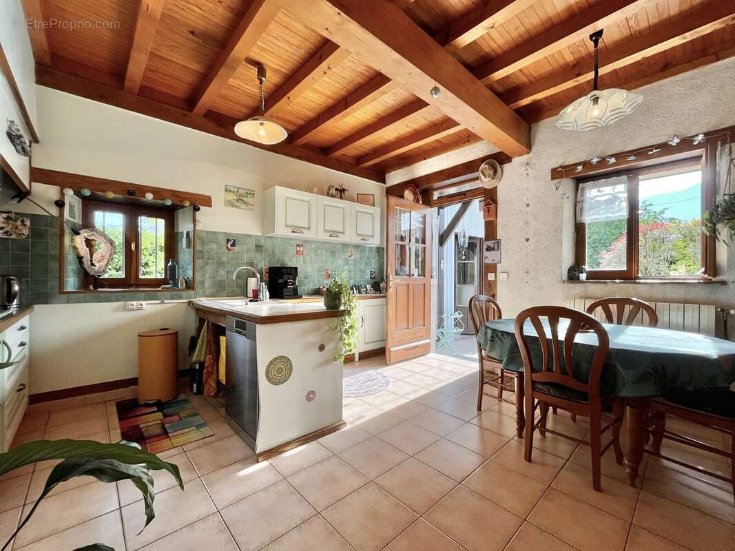 Maison à AIX-LES-BAINS