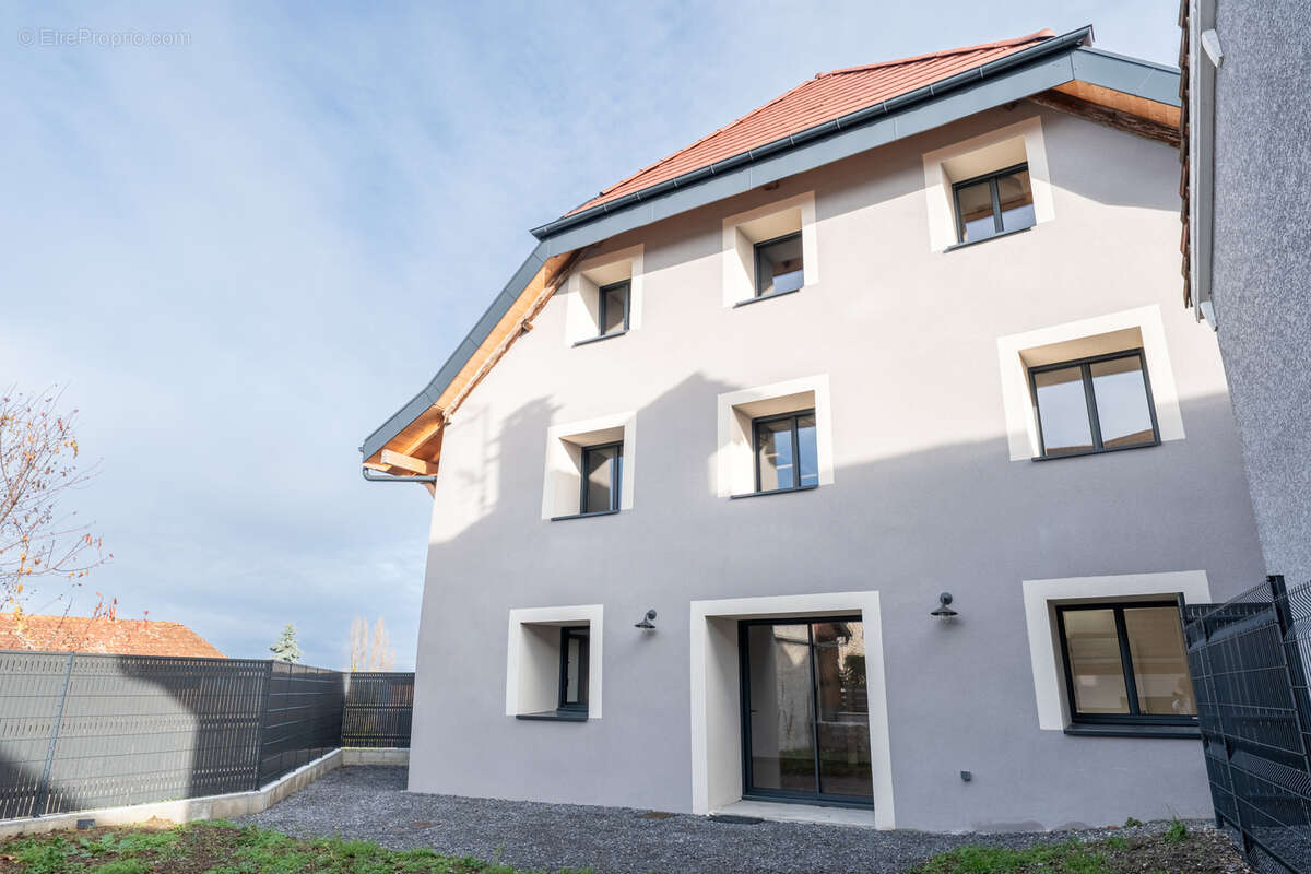 Appartement à EVIAN-LES-BAINS