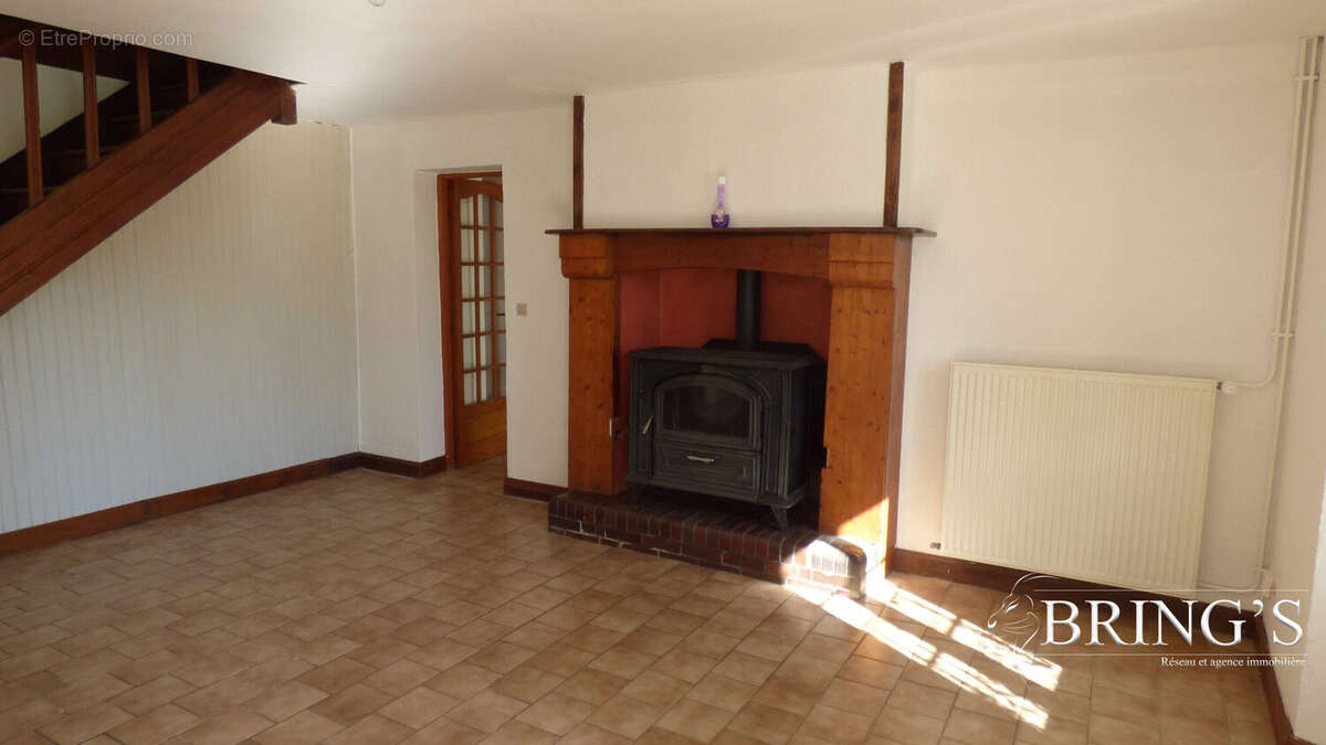 Maison à SAINT-SAUVEUR-LENDELIN