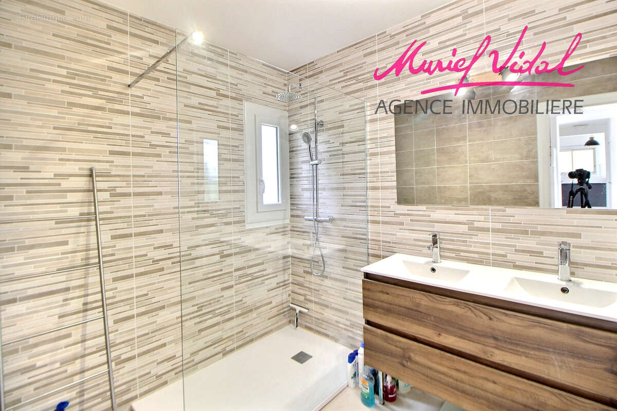 Maison à VILLENEUVE-DE-LA-RAHO