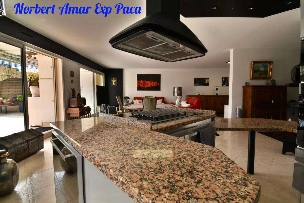 Appartement à FREJUS