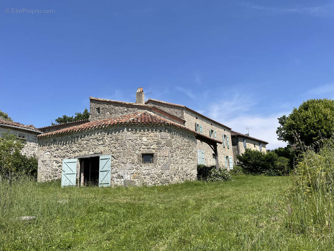 Maison à MONCRABEAU