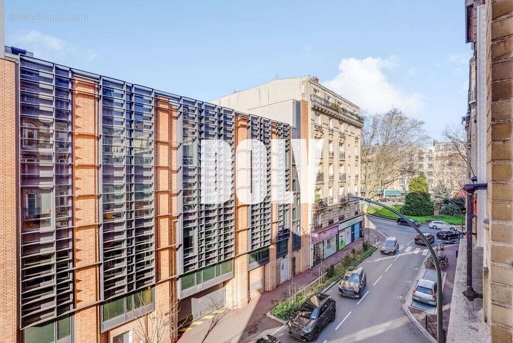 Appartement à CLICHY