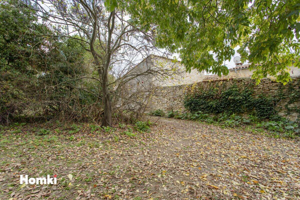 Terrain à SOMMIERES