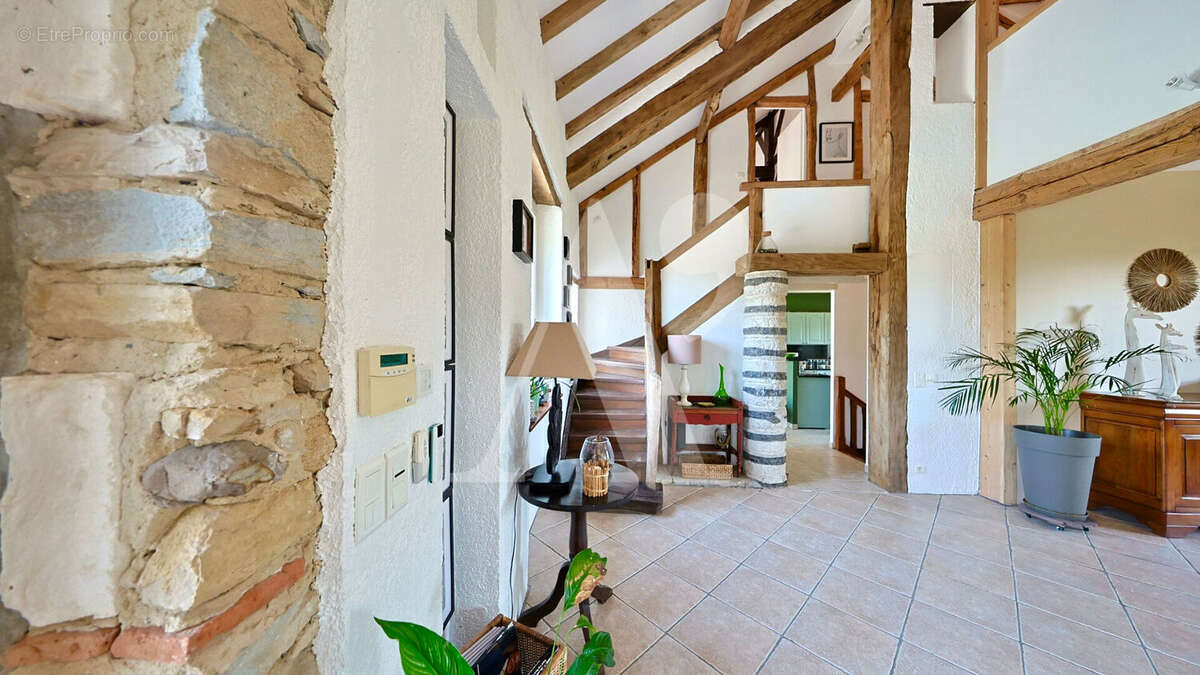 Maison à SAUBUSSE