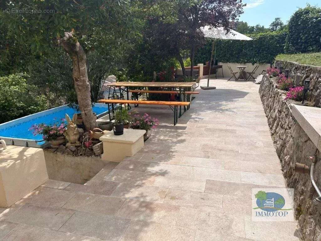 Maison à MENTON