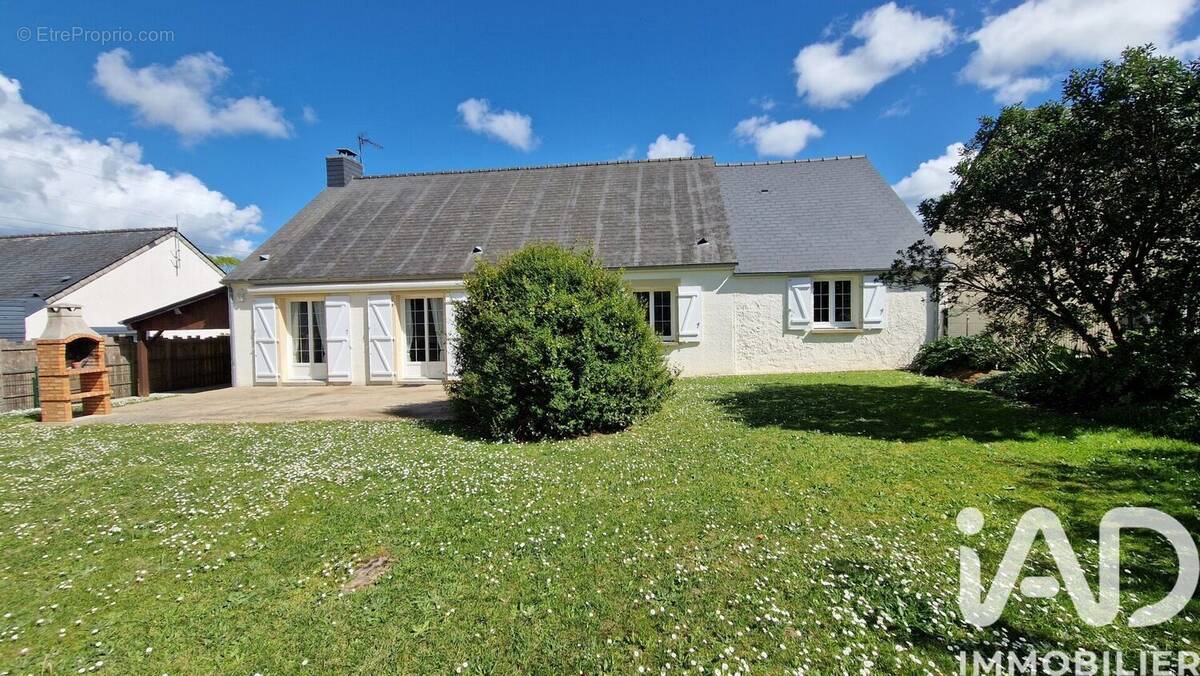 Photo 1 - Maison à CORDEMAIS