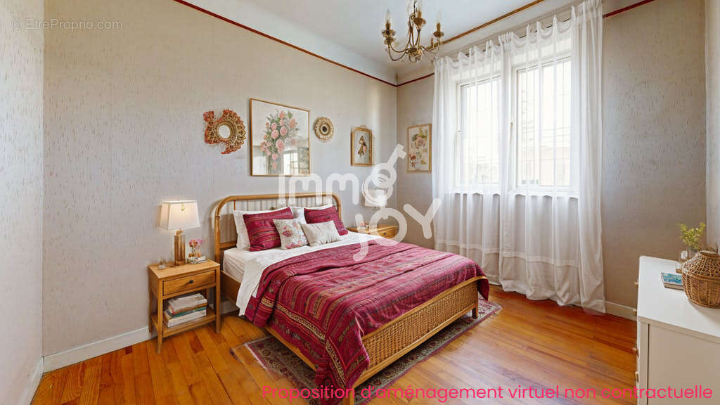Maison à BEAUZELLE