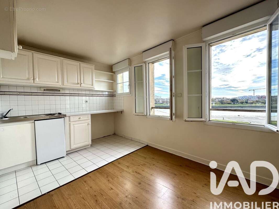 Photo 2 - Appartement à LA ROCHELLE