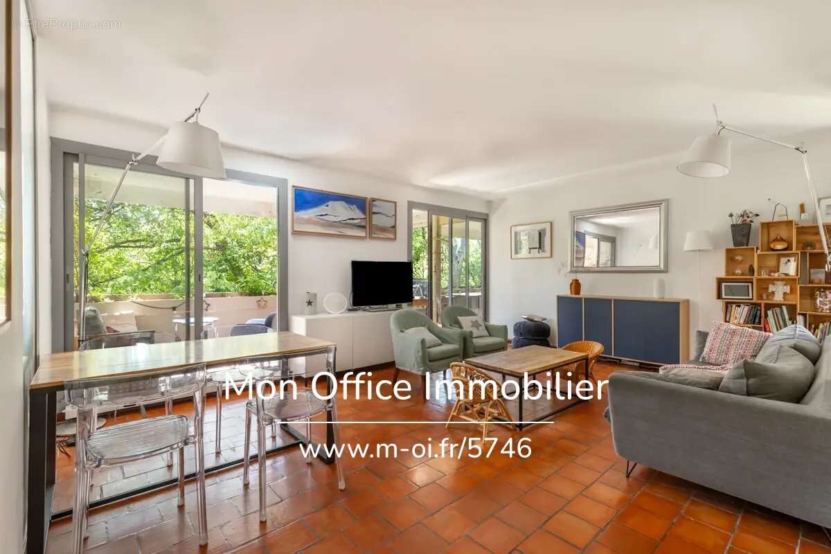 Appartement à AIX-EN-PROVENCE