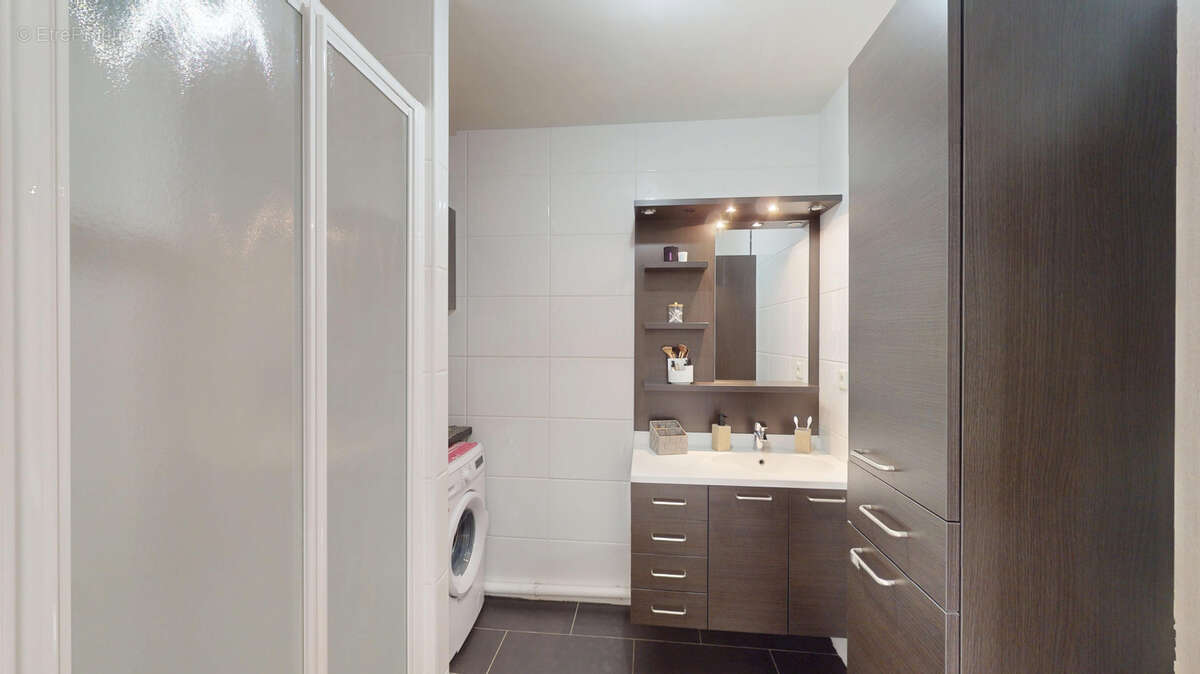 Appartement à ARS-SUR-MOSELLE