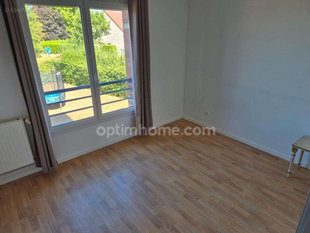 Appartement T3 au calme avec parking - photo 7