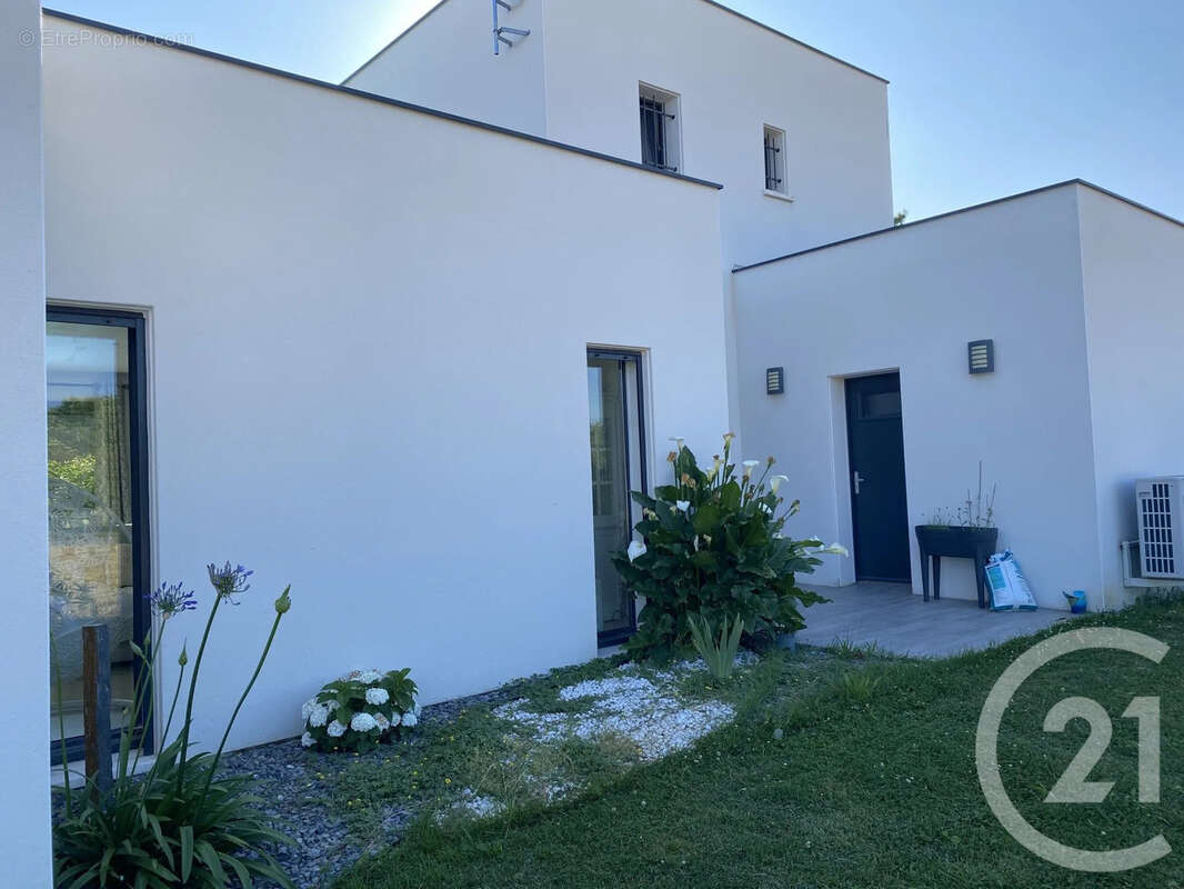 Maison 167 m² à Gaillac  - photo 14