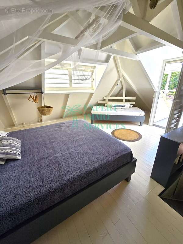 Maison à CAPESTERRE-DE-MARIE-GALANTE