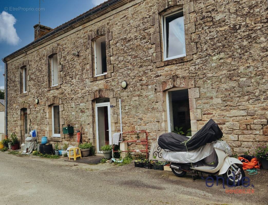 Maison à BUBRY