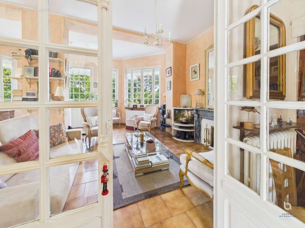 Maison à BEZIERS