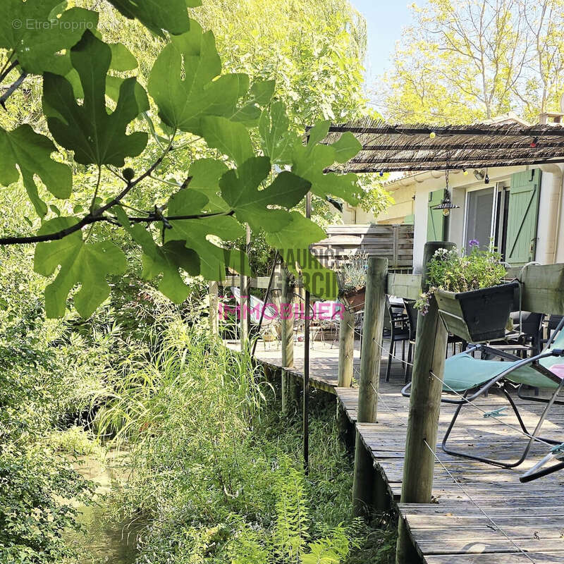 Maison à VELLERON