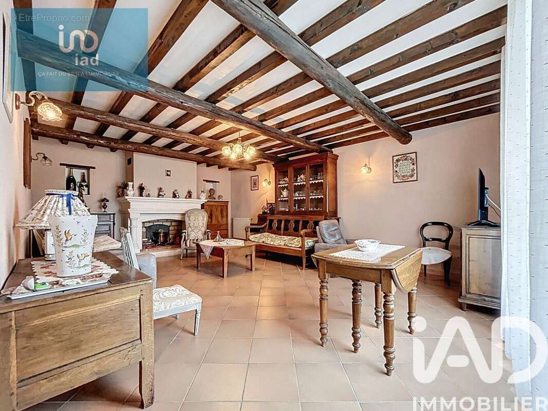 Photo 3 - Maison à CAMARET-SUR-AIGUES
