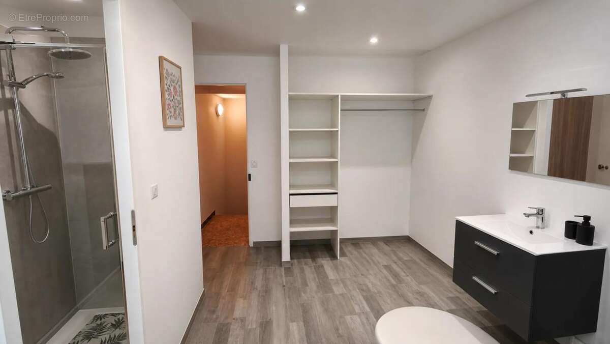 Appartement à VALS-LES-BAINS