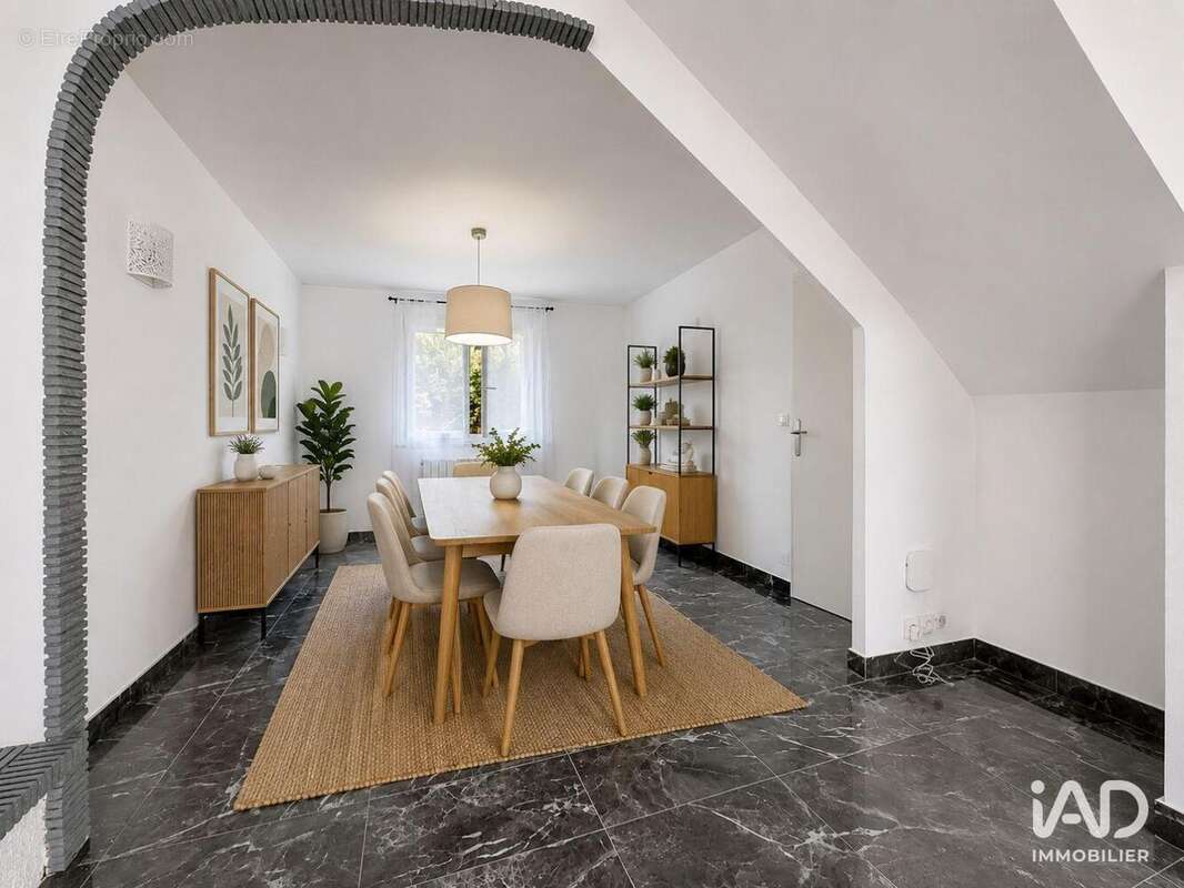 Photo 9 - Maison à OZOIR-LA-FERRIERE