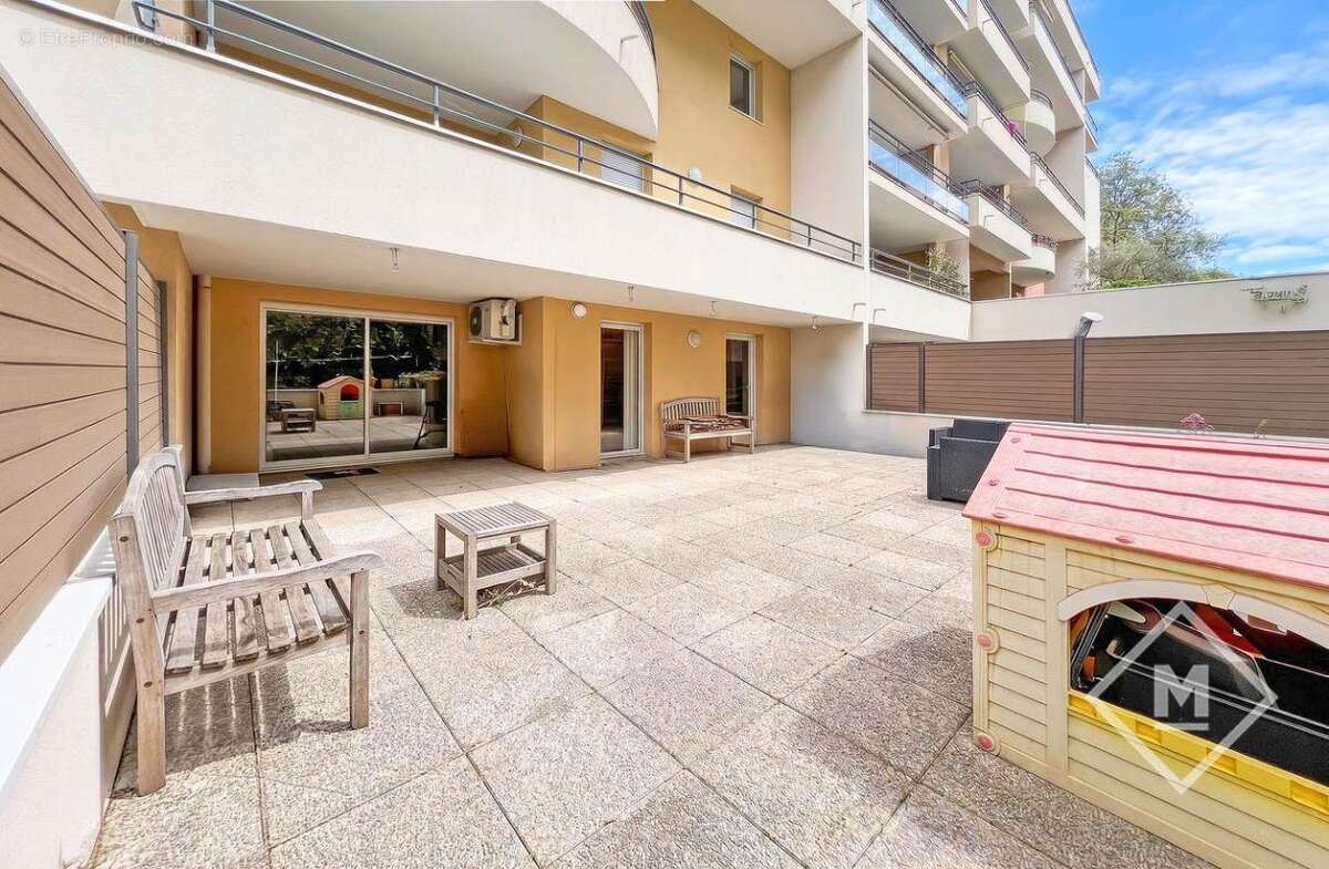 Appartement à MARSEILLE-9E