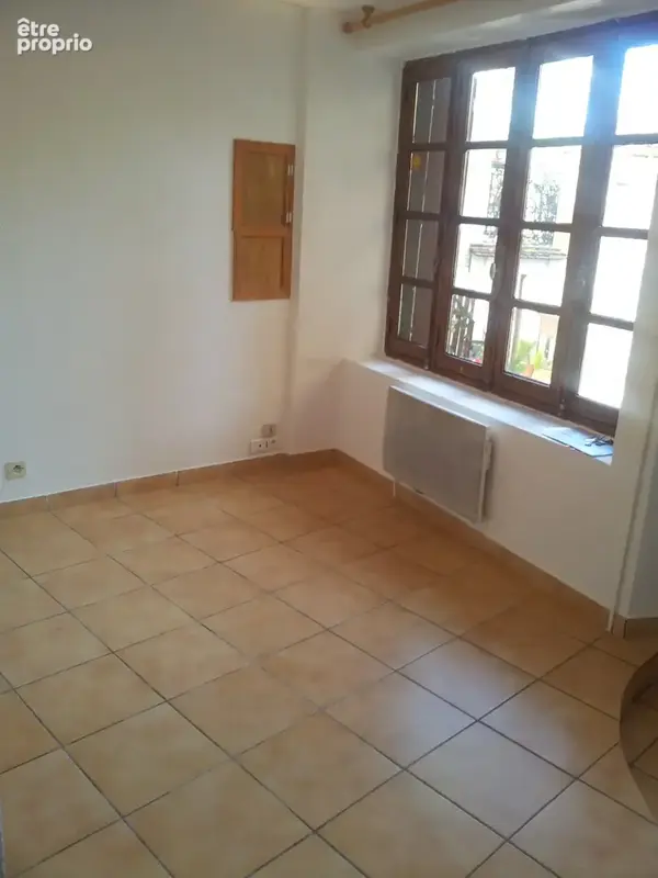Maison de village comprenant 2 logements loués avec petit jardin - photo 10