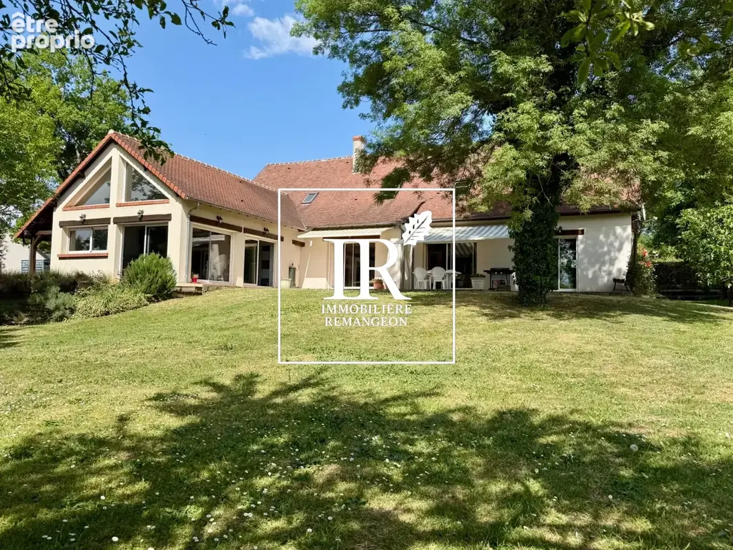 Photo Maison à Mereau au prix de 370 000€